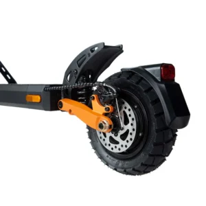 KuKirin G2 Pro DGT lenks ja juhtpaneel lähivõttes